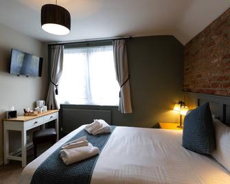 The Poacher Inn - Hook