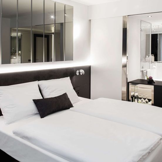 Bedroom view of Hotel Amano Grand Central