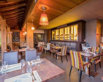 Les Cabanes De La Maison Rouge - Barberaz - Restaurant