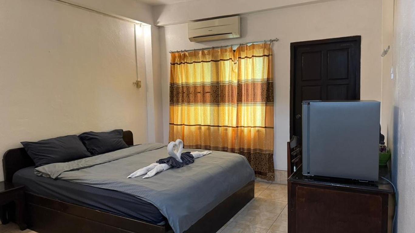 사바이디 호텔 방 비엥