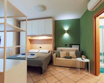 Nel centro di Desenzano By Case al Lago - Desenzano del Garda - Bedroom