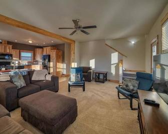 Silver Trout Lodge, newer cabin with amazing views of Mt Princeton & Mt Antero.\n - Nathrop - Living room