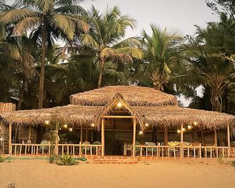 The Meraki Beach Resort - Gokarna