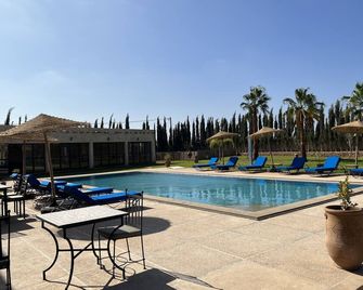 Shôtel Dar Ayman Essaouira B&b - Ghazoua - Piscina