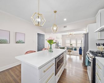 Lux Comfortable Modern 1bed 1ba - Houston - Cuina