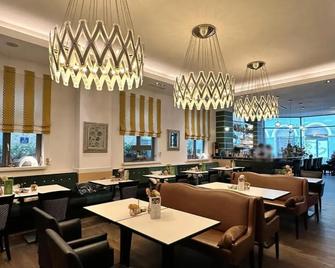 Hotel Goliath am Dom - Regensburg - Ravintola
