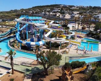 Perfect Location, Idyllic 2br Apartment - Sliema - Pool