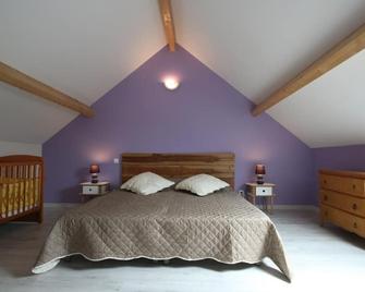 Gîte De La Maleine - Cersot - Saint-Privé - Habitación