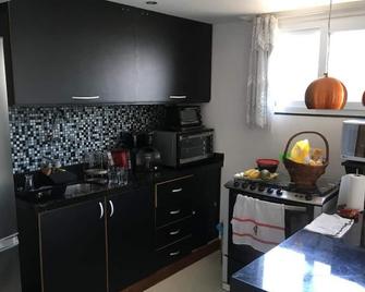 Excellent house in the Condominium of Joatinga. 24 hour security. By the sea. - Río de Janeiro - Cocina