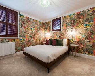 The Clarence Boutique Rooms - Portsmouth - Bedroom