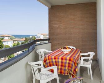 Residenza Nobel Appartamenti - Torre Pedrera - Balcone