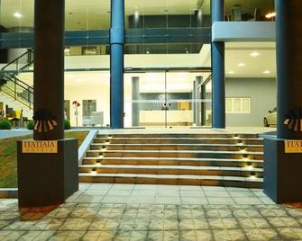 Villa Premium Hotel - Erechim - Gebouw