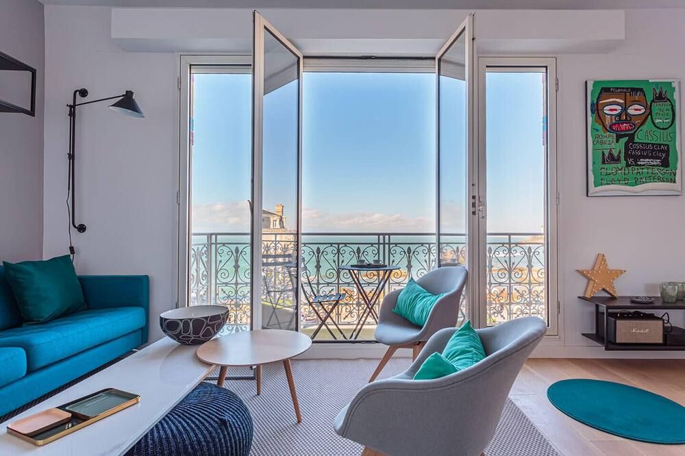 Altaya Apt With Balcony And Sea View In - Biarritz - Huiskamer