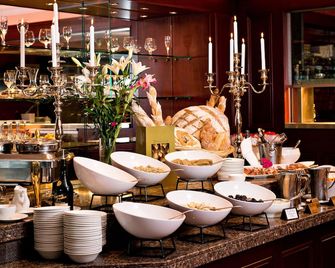 Harvey's Point - Donegal - Buffet