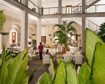 Villa Shanti - Pondicherry - Lobby