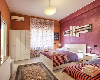 La Collina dei Ciliegi - Salerno - Bedroom