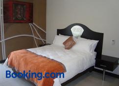 Kismet Hotel - Pietermaritzburg - Bedroom