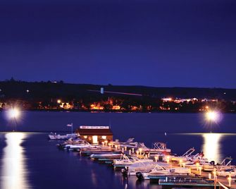 Cedar Shore Resort - Oacoma - Edificio