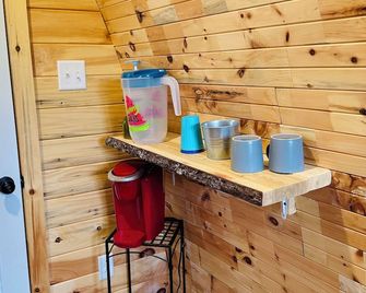 Rustic Wave Cottages- Glamping Pod #6 - Port Blandford