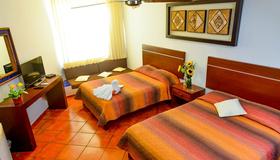 Hotel Los Girasoles Cancun - Cancún - Bedroom