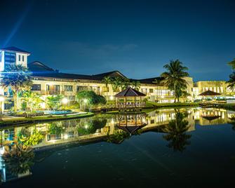 Rukun Resort Sentul - Babakan Madang - Edificio