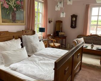 Liebevolles, altes Schulhaus im Vintage Stil - Hammelburg - Slaapkamer