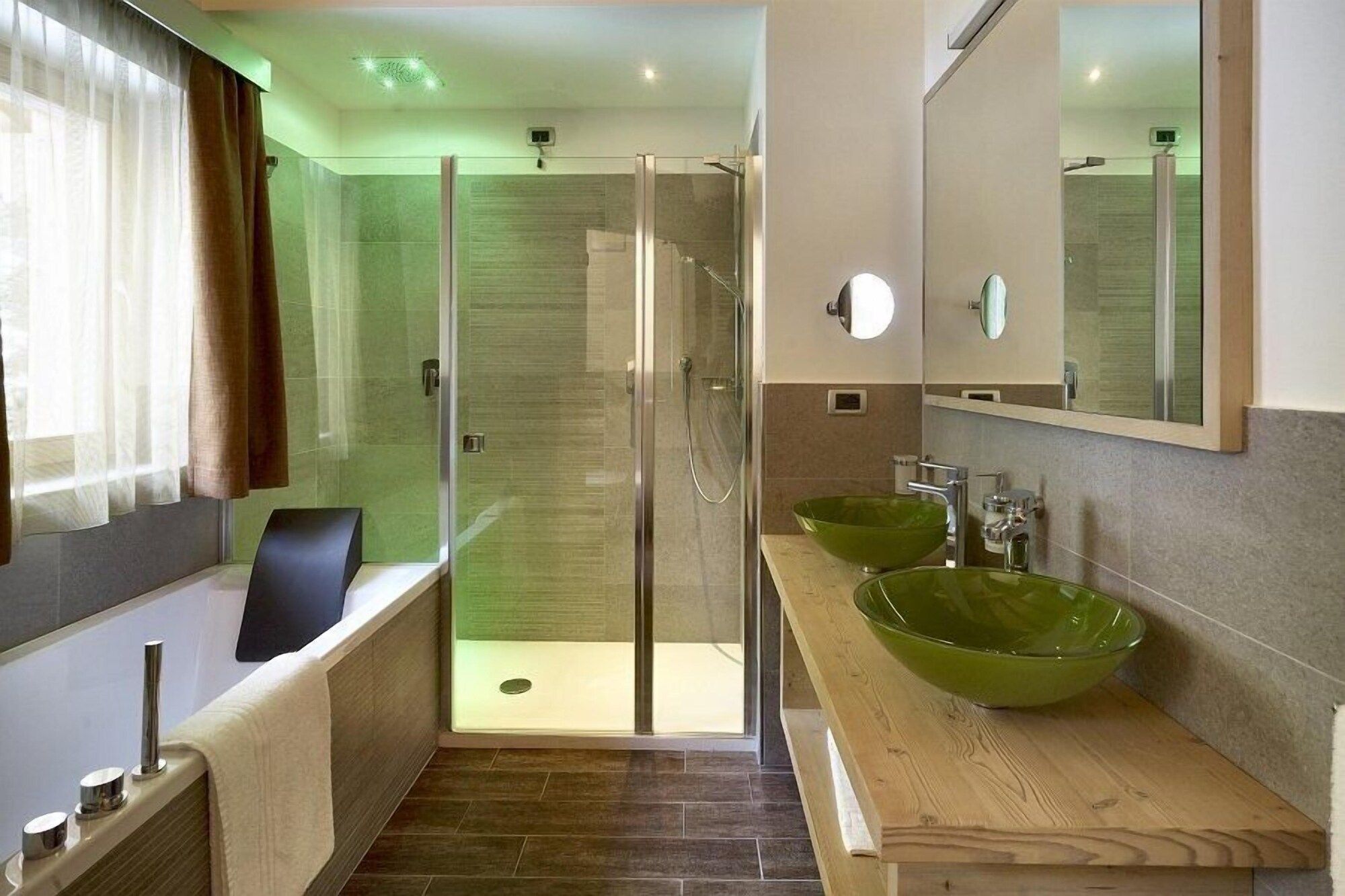 Color Home Suite Apartments - Predazzo - Bagno