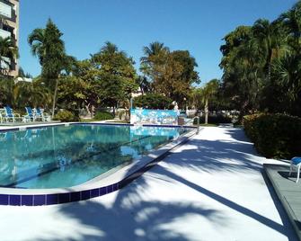 Seaside Condo, 2 Pools 6 Months Specials - Cayo Hueso - Piscina