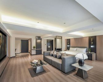 Mclaren Hotel (Zoo Branch) - Chengdu - Bedroom