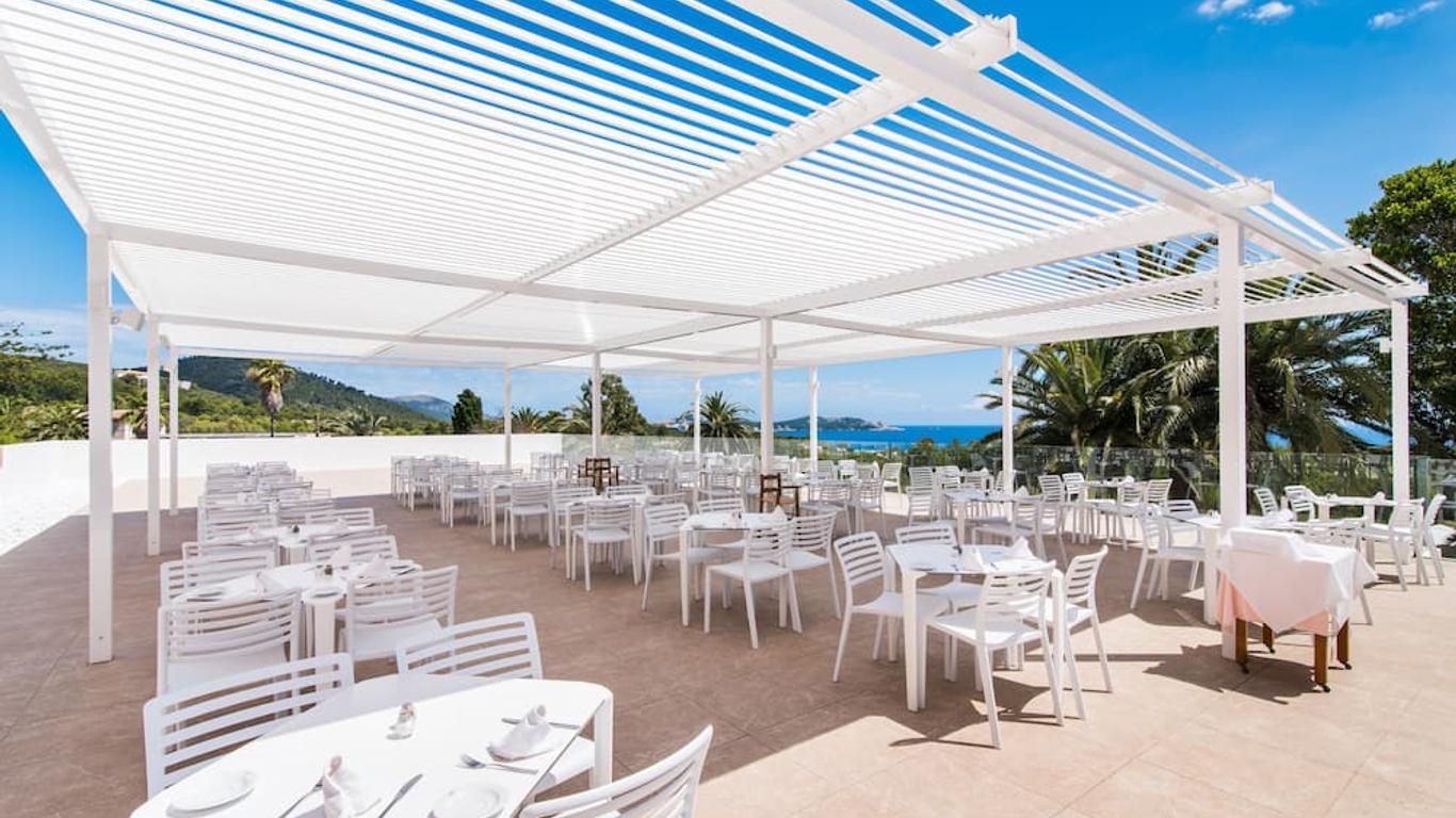 Hotel Na Taconera