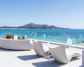 Hotel Condesa - אלסודיה - מרפסת