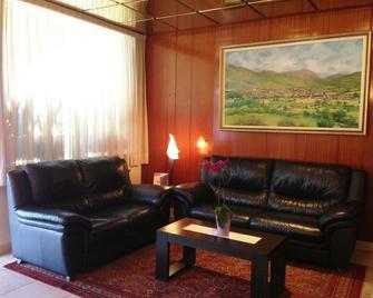 Hotel La Seu - La Seu d'Urgell - Living room