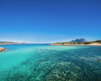 Hotel Ollastu - אולביה - חוף