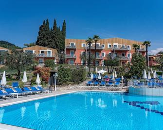 Residence Arca - Bardolino - Pool