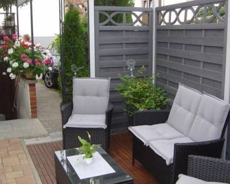 Ferienwohnung Knittel - Kallstadt - Innenhof