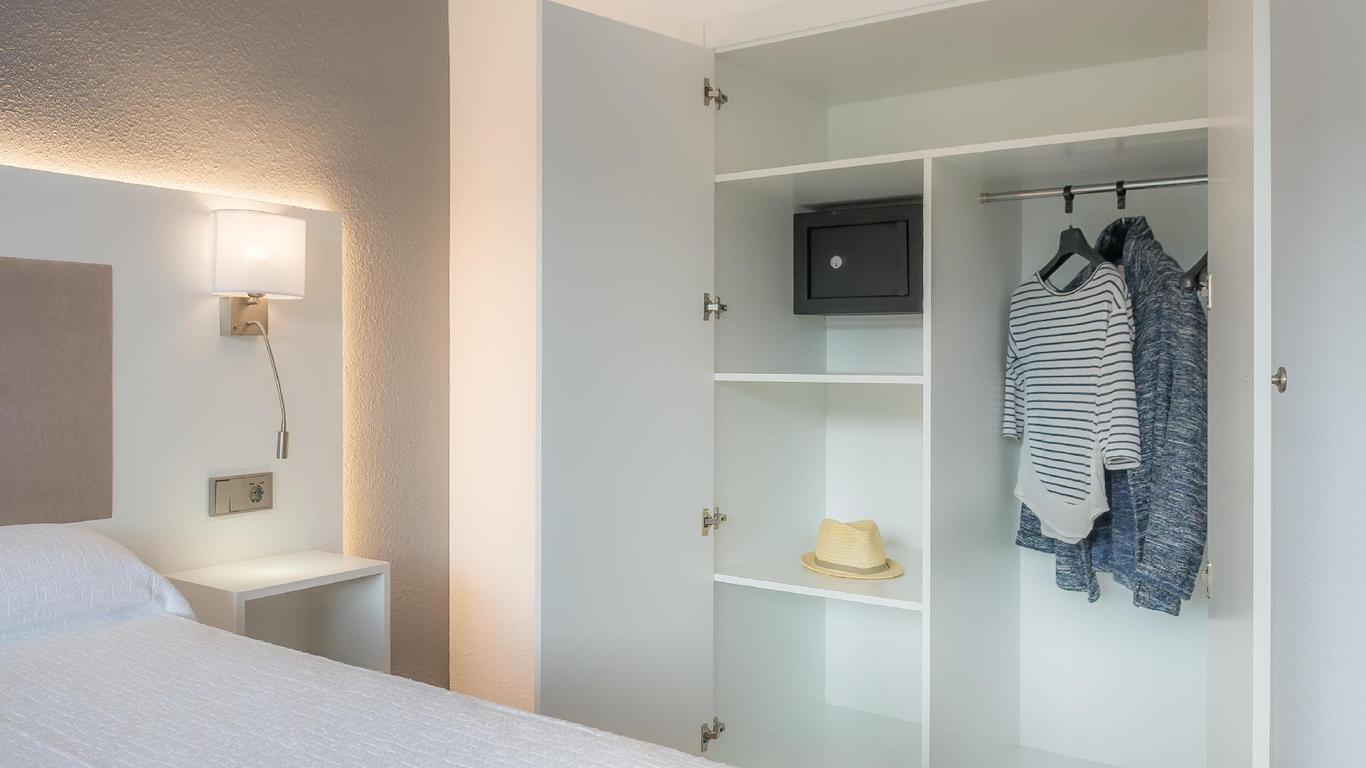 Osprey Menorca Hotel