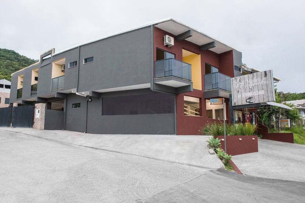 Hotel Engenho - פנייה - בניין