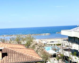Hotel Villa Alexandra - Bellaria-Igea Marina