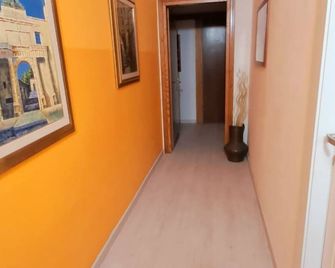 Affittacamere Miri - Cagliari - Hallway