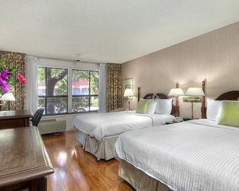 Days Inn & Suites by Wyndham Mountain View - מאונטיין ויו - חדר שינה