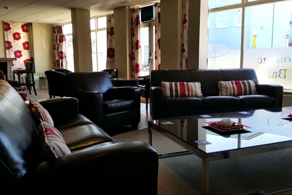 The Langtry Hotel - Clacton-on-Sea - Lounge