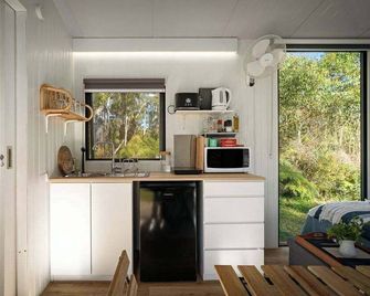 Rosemont by Tiny Away - Kempsey - Cocina