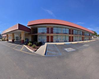 American Inn - Pontotoc - Pontotoc - Building