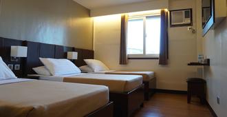 CBD Plaza Hotel - Naga City - Bedroom