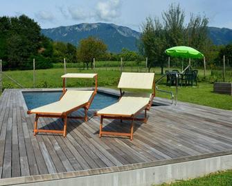 Modern Farmhouse in Pagnano Italy near Forest - Asolo - Pool