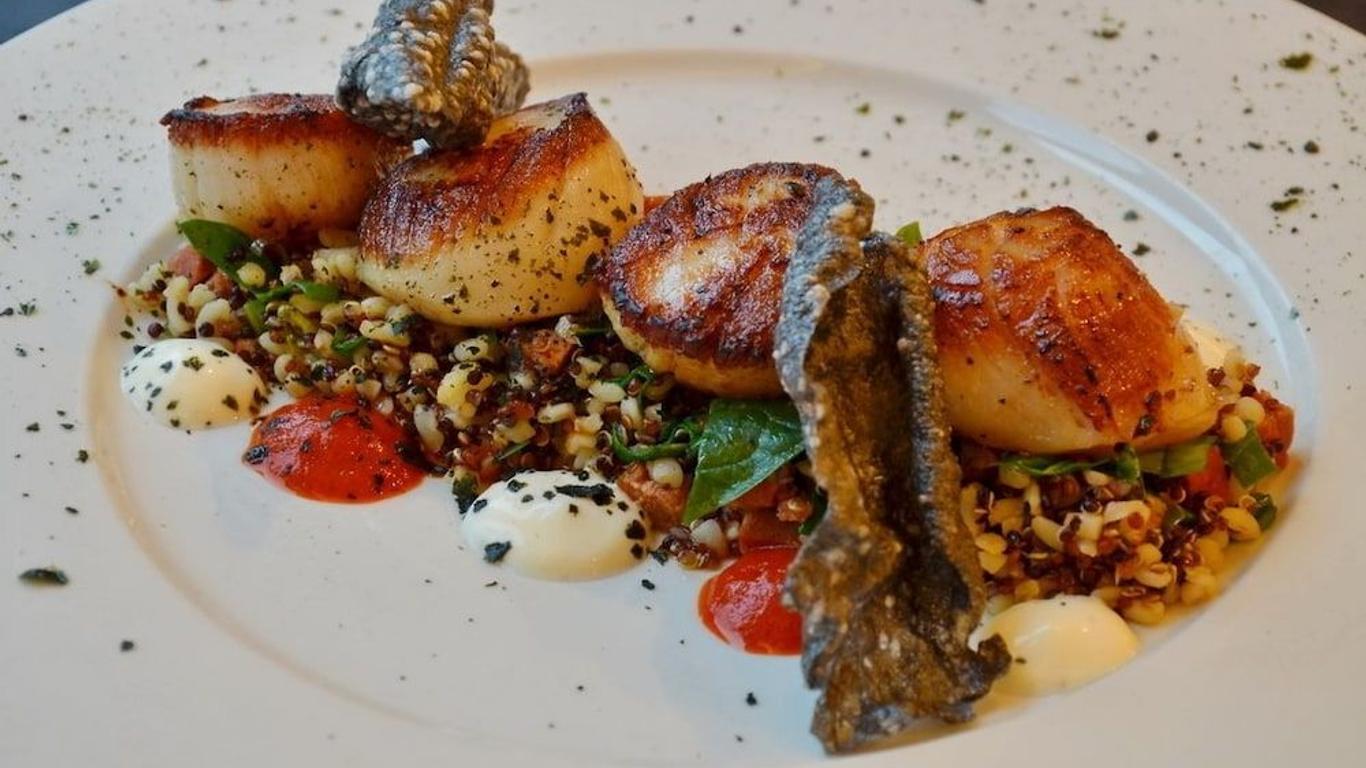 Zuni Restaurant & Boutique Hotel