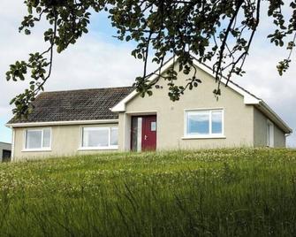 Farmer's Cottage - Nenagh