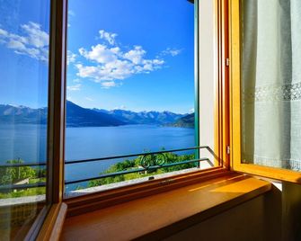 Crotto di Gittana - Perledo - Balcón