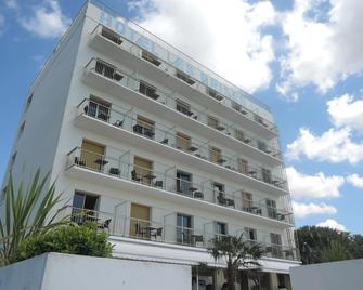 Hotel Les Brises - Ла Рошель - Будівля