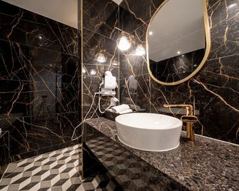 Hotel Voll Seoul - Seoul - Bathroom